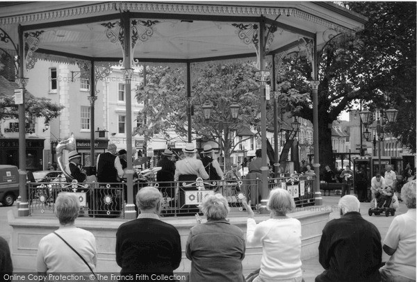 Photo of Horsham, The Bandstand In The Carfax 2004