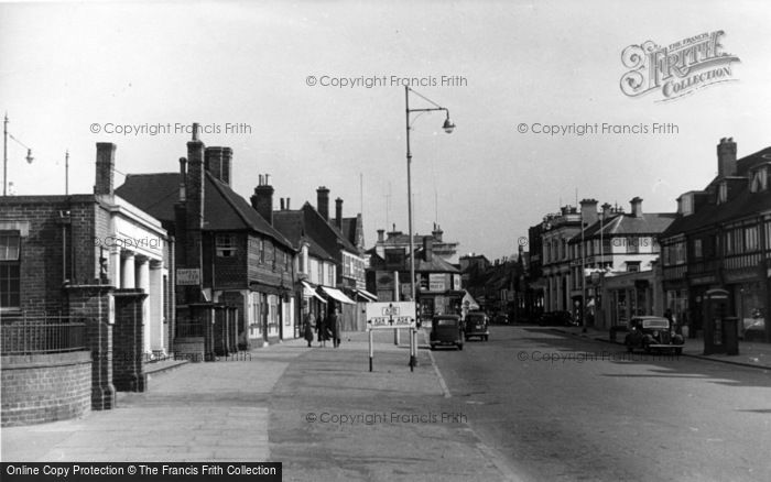 Photo of Horsham, The Bishopric c.1950