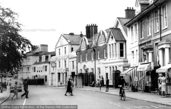 Photo of Horsham, The Carfax c.1960