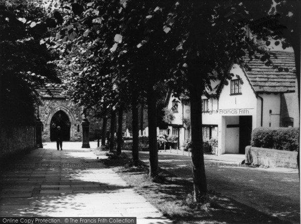 Photo of Horsham, The Causeway c.1965