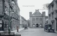Town Hall 1923, Horsham