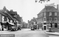 Town Hall 1933, Horsham