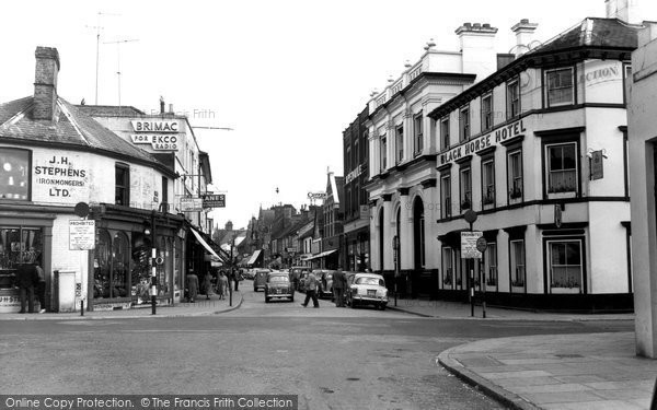 Photo of Horsham, West Street c.1960