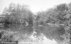 The Rectory Lake 1904, Horsmonden