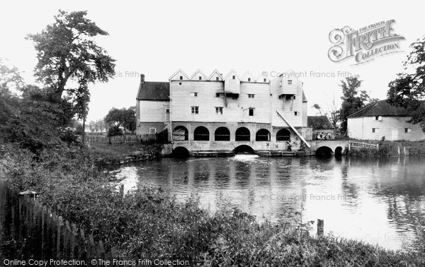 Photo of Horstead, Mill And Pond c.1930