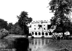 The Old Mill c.1960, Horstead