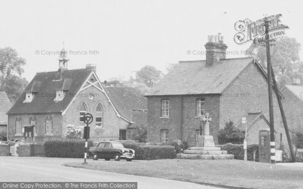 Photo of Horton, The Memorial c.1955