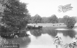 The Lake 1901, Hothfield