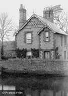 A House By The Great Ouse 1898, Houghton