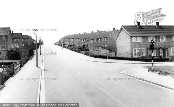 Photo of Houghton Regis, Tithe Farm Road c.1965