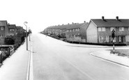 Houghton Regis, Tithe Farm Road c1965