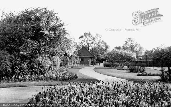 Photo of Hounslow, Lampton Park c1965