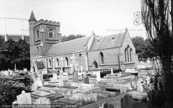 Photo of Hove, St Andrew's Church c1960