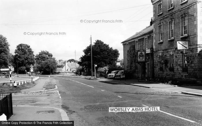 Photo of Hovingham, The Worsley Arms Hotel c.1960