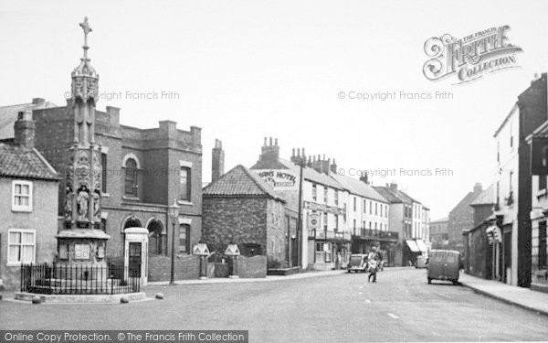 Photo of Howden, Bridgegate c.1955