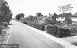 Knedlington Road c.1960, Howden