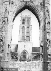 The Minster c.1965, Howden