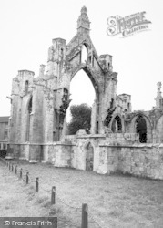 The Minster Ruins c.1965, Howden