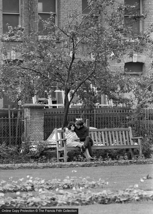 Photo of Hoxton, Couple On Park Bench 1965
