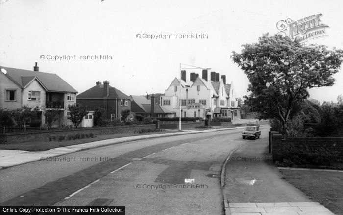 Photo of Hoylake, Birkenhead Road c.1965