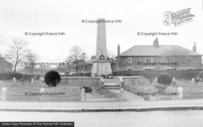Photo of Hoyland, The Memorial c.1950