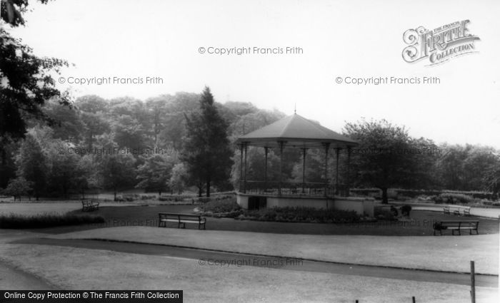 Photo of Hoyland, The Park c.1950