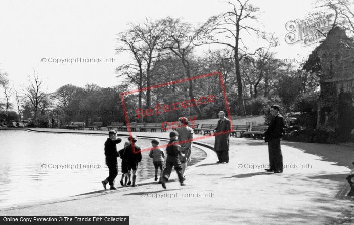 Photo of Huddersfield, A Walk In Greenhead Park c.1960