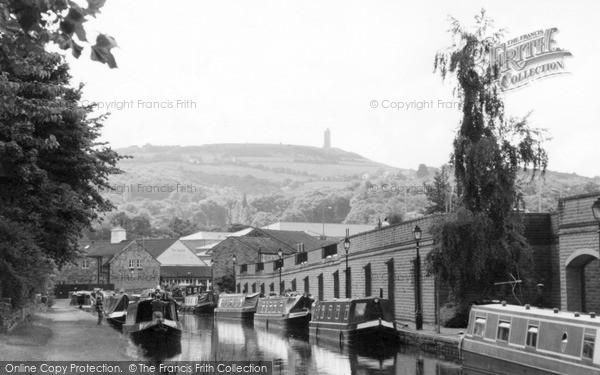 Photo of Huddersfield, Aspley Basin 2005