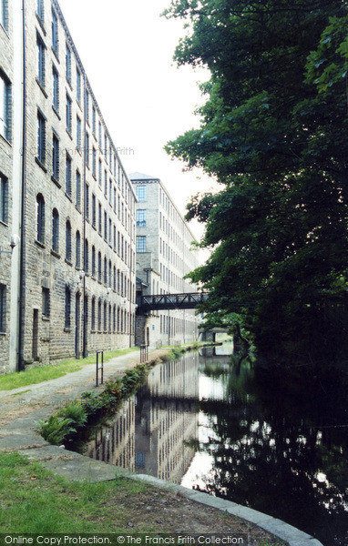Photo of Huddersfield, Firth Street, Canalside Mills 2005
