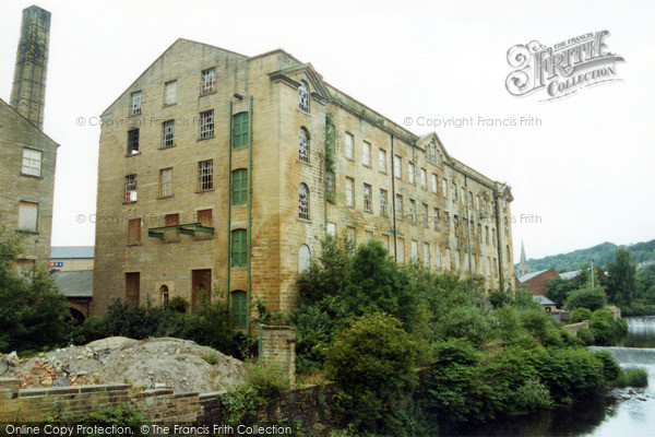 Photo of Huddersfield, Folly Hall Mill 2005