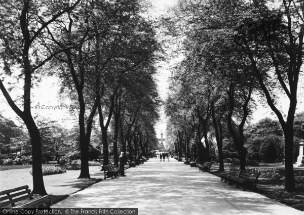 Photo of Huddersfield, Main Walk , Greenhead Park c.1955