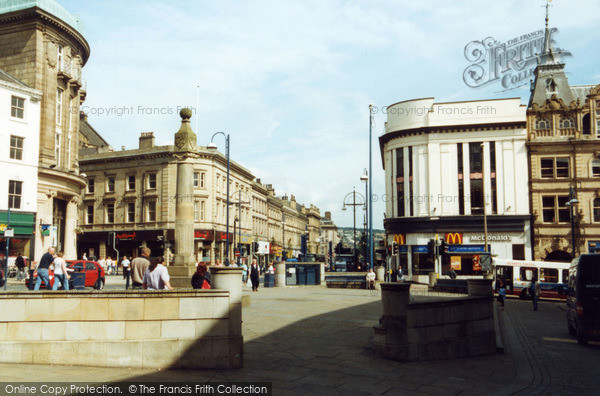 Photo of Huddersfield, Market Place 2005