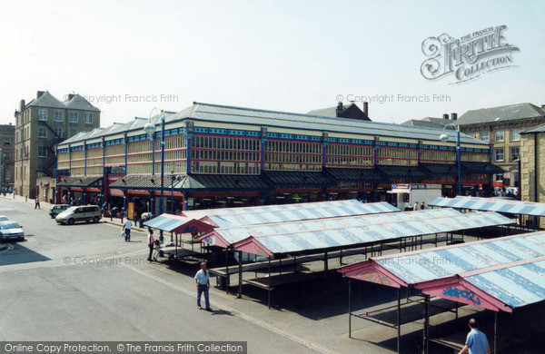 Photo of Huddersfield, Open Market 2005