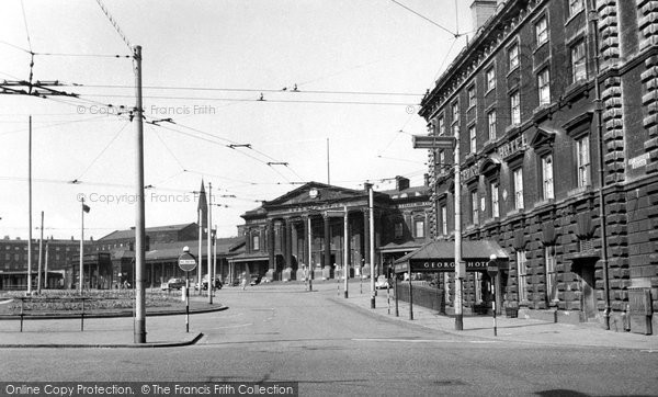 Photo of Huddersfield, St George's Square c.1955