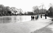 The Lake, Greenhead Park c.1960, Huddersfield