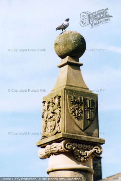 Photo of Huddersfield, The Market Cross 2005
