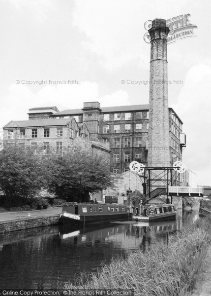 Photo of Huddersfield, Turnbridge Mill 2005