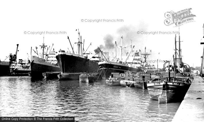 Photo of Hull, Alexandra Dock c.1955