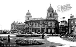 Hull, Dock Offices And Gardens c.1955, Kingston Upon Hull