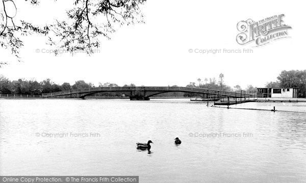 Photo of Hull, East Park c.1955