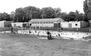 Hull, East Park, the Lido c1965