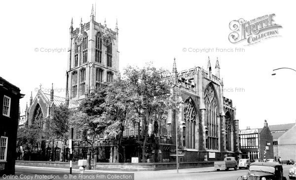 Photo of Hull, Holy Trinity Church c.1960