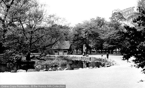 Photo of Hull, Pearson Park c.1955
