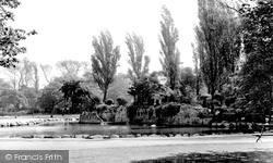 Hull, The Lake, West Park c.1955, Kingston Upon Hull