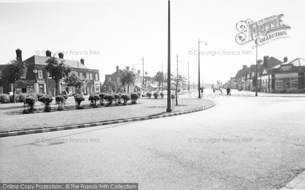 Photo of Hull, The Priory Roundabout, Springbank West c.1960