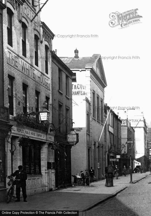 Photo of Hull, The White House, Paragon Street 1903