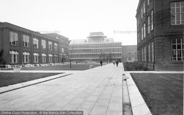 Photo of Hull, University, Library And Physics Block c.1965