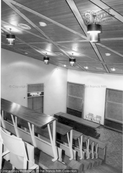 Photo of Hull, University, Physics Lecture Theatre c.1965