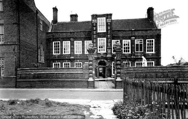 Photo of Hull, Wilberforce Museum c.1955