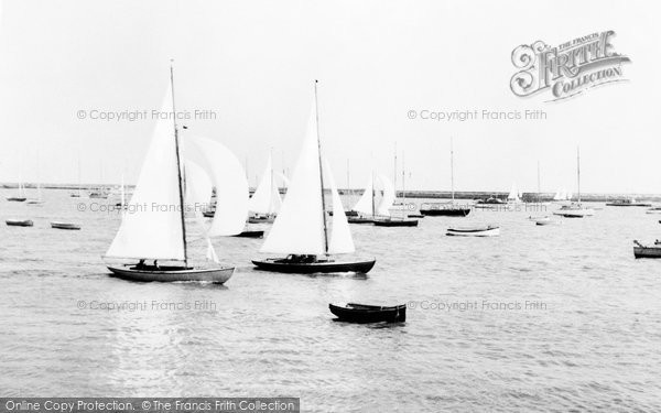 Photo of Hullbridge, Boat Racing c.1965